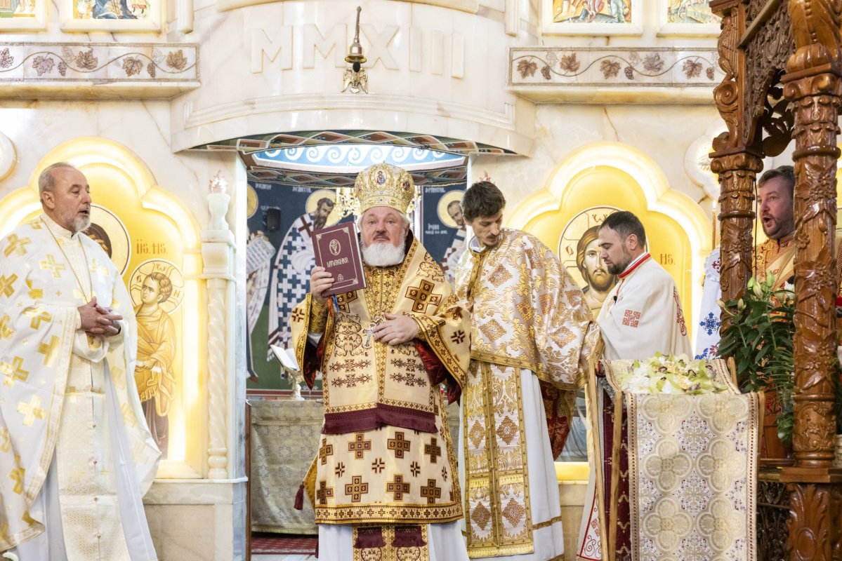 Un nou slujitor pentru comunitatea românească din Ljubljana 341630