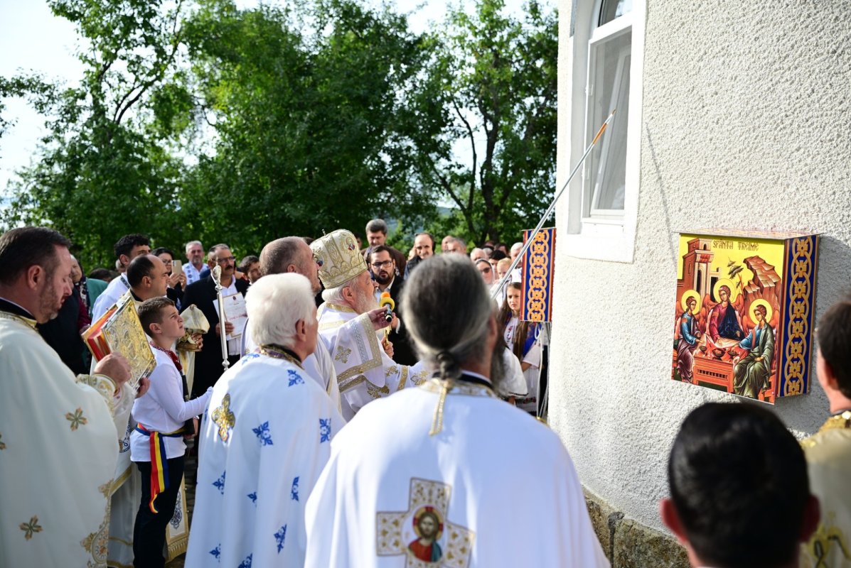 Hramul Mănăstirii „Înălțarea Sfintei Cruci”- Cășiel, judeţul Cluj 341656