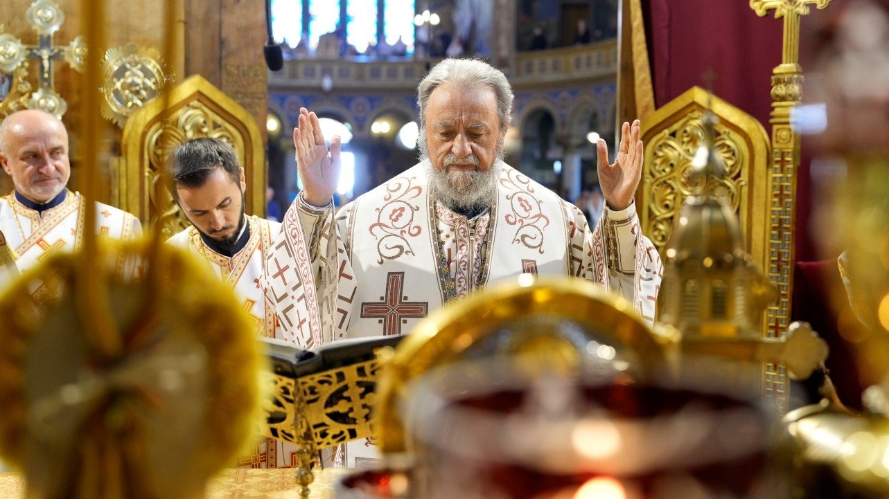 „Prin semnul Crucii, noi ne dăruim lui Dumnezeu în mod deplin” 341641