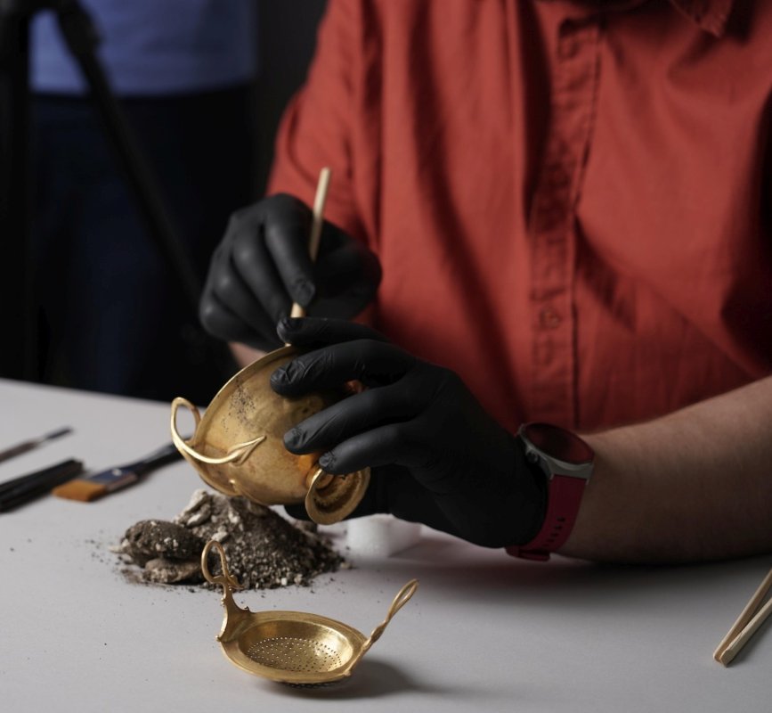 Noi descoperiri arheologice 341740