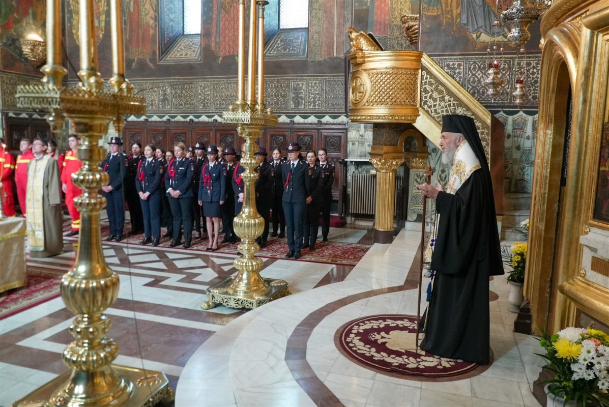 Pompierii gălățeni și‑au sărbătorit ocrotitorul 341808