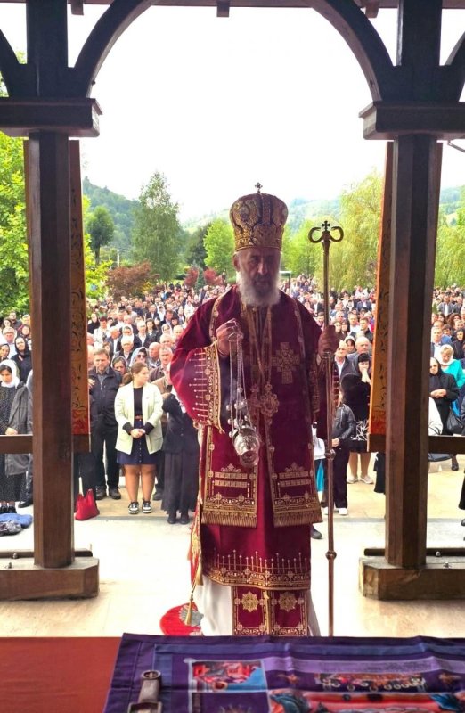 Slujire arhierească la hramul Mănăstirii Lupșa, judeţul Alba 341762