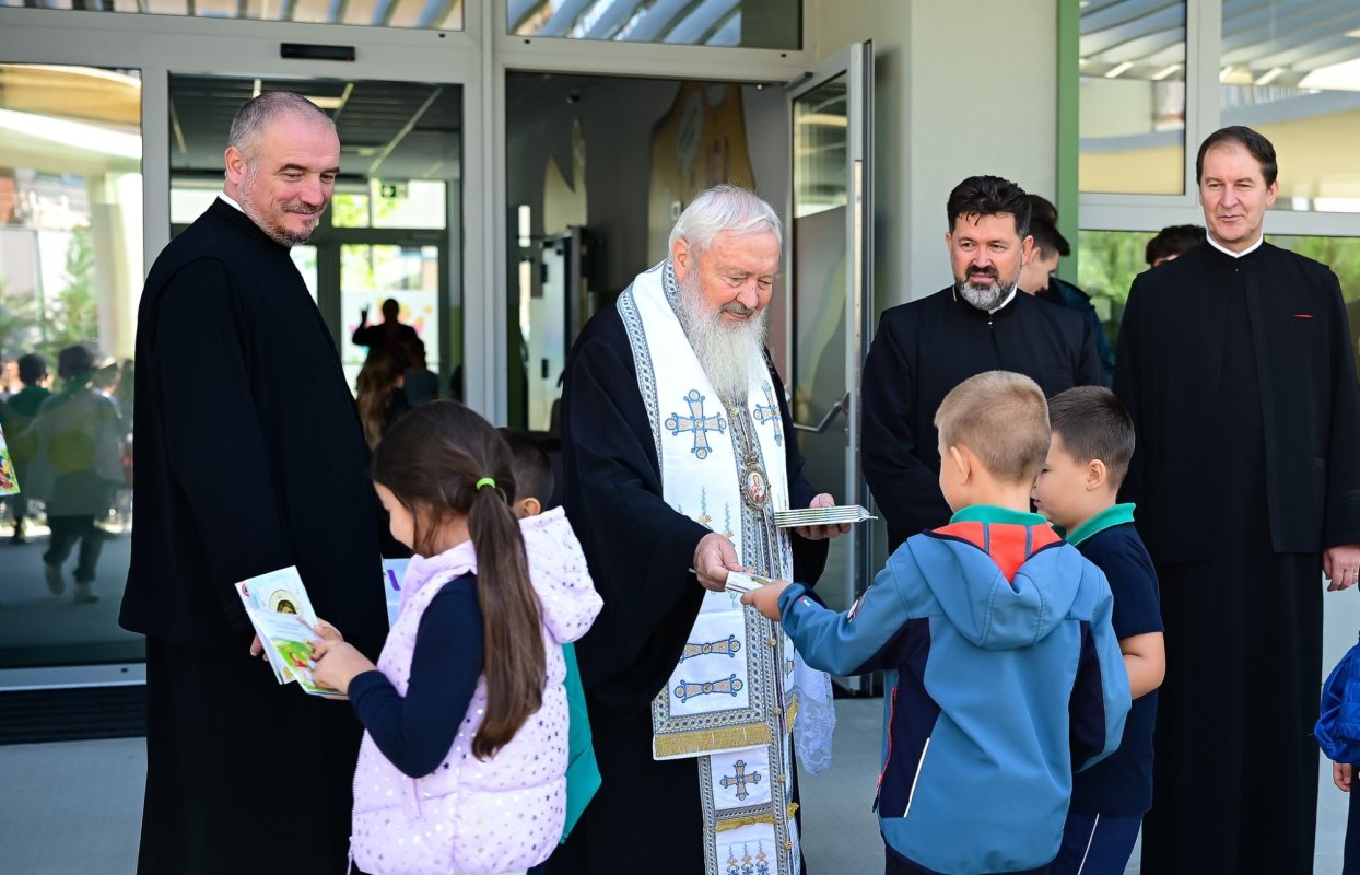 Binecuvântare pentru noua clădire a Școlii „Ion Agârbiceanu” din Cluj-Napoca 341885