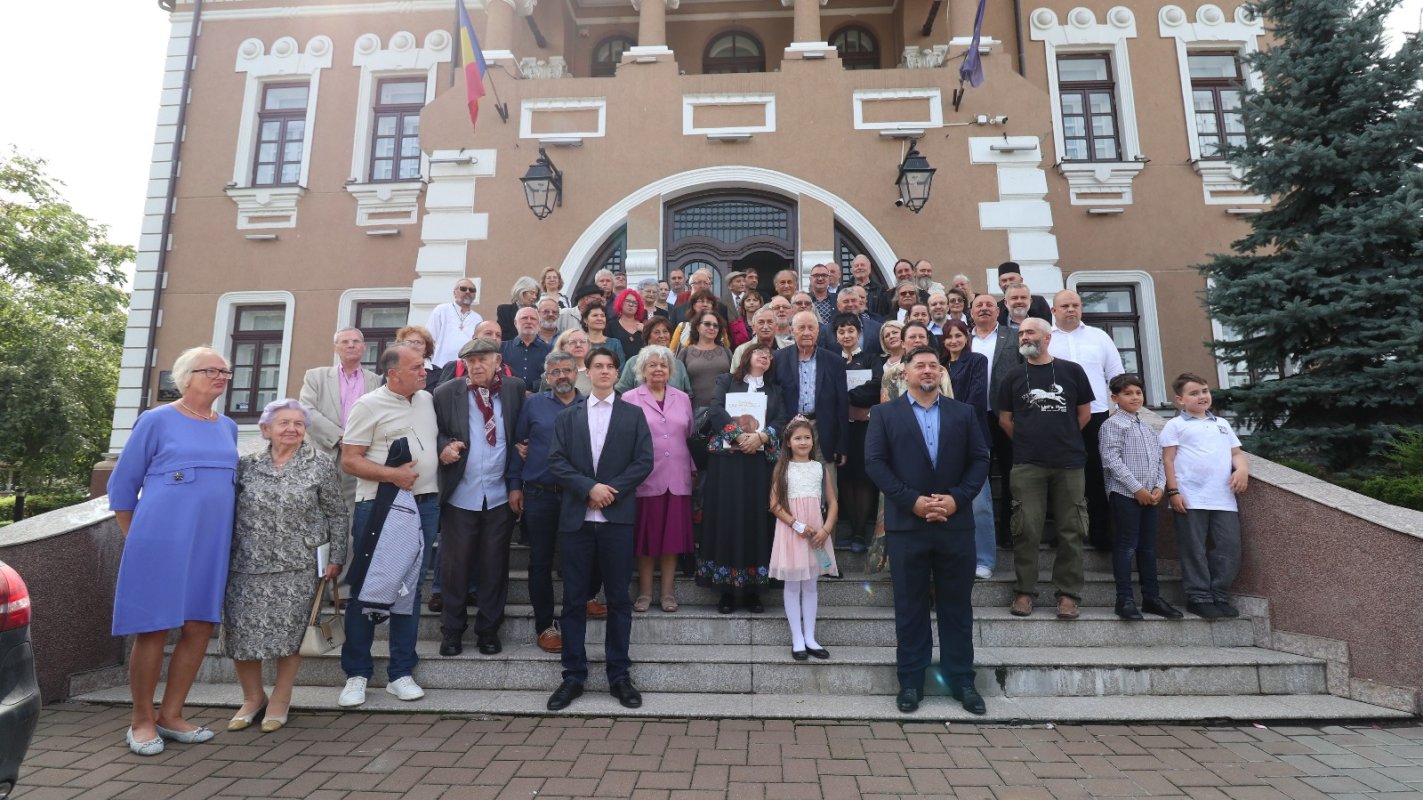 Muzeul „Ion Irimescu” Fălticeni - limanul adăstării lumii create de un mare meșter 341866