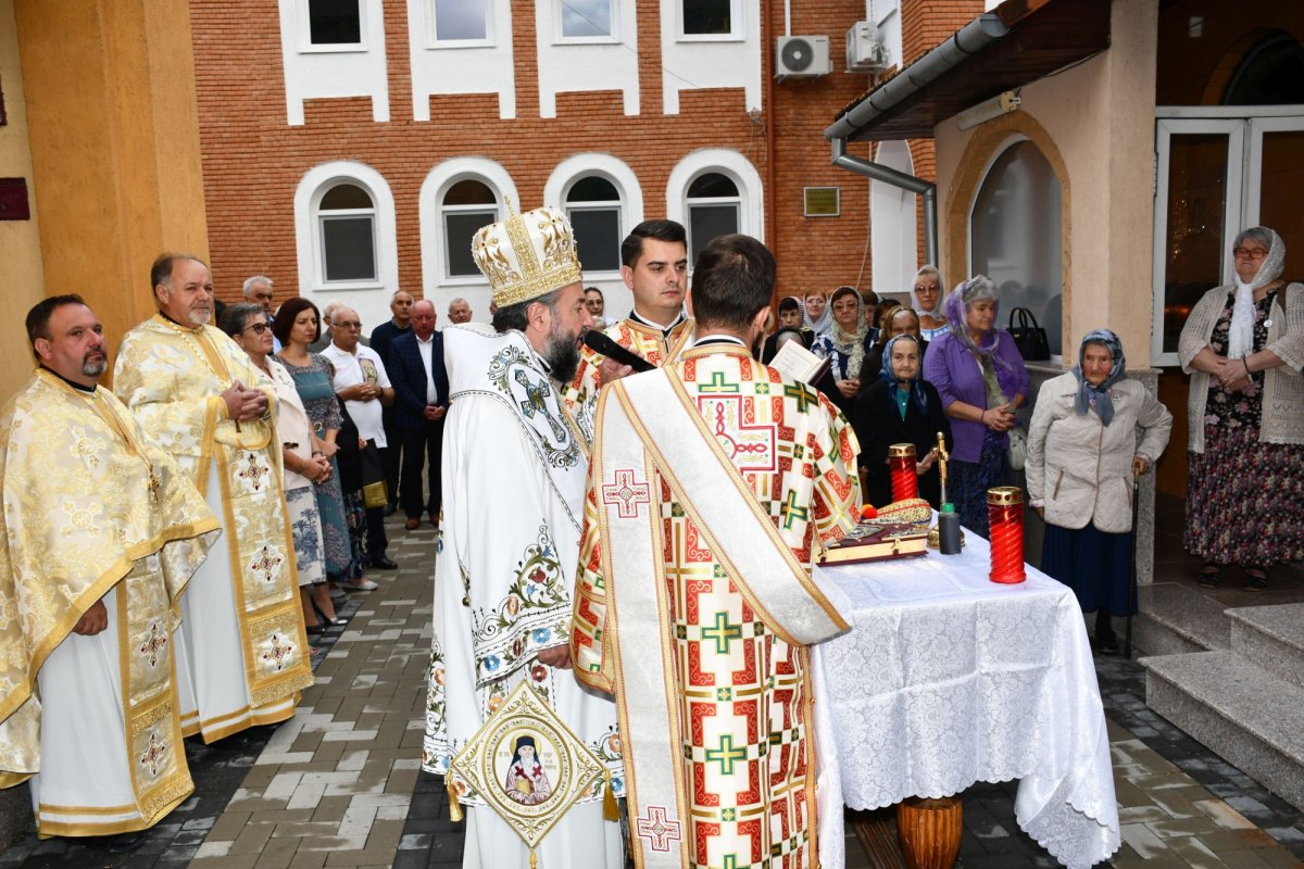 Parohia „Sfântul Ierarh Iosif cel Nou de la Partoș” din Reșița și-a sărbătorit ocrotitorul 341902