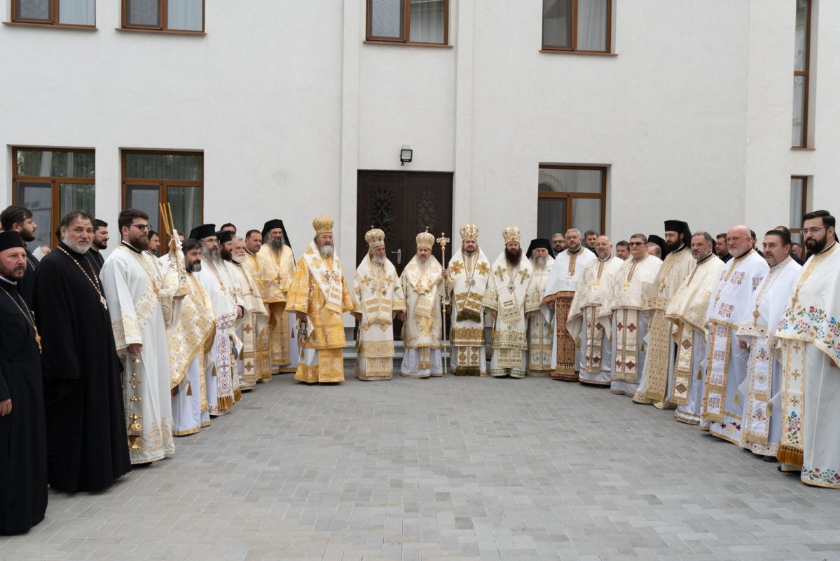 Proclamarea locală a canonizării Sfântului Cuvios Mărturisitor Iraclie din Basarabia 341968