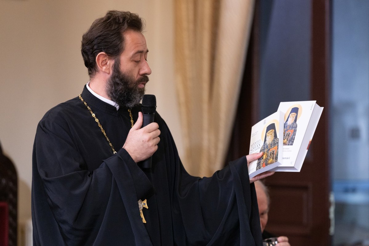 Simpozion omagial dedicat Cuviosului Mărturisitor Sofian Boghiu 342015