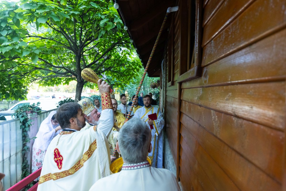 Binecuvântarea lucrărilor la lăcașul Centrului DGASPC Sector 4 342150