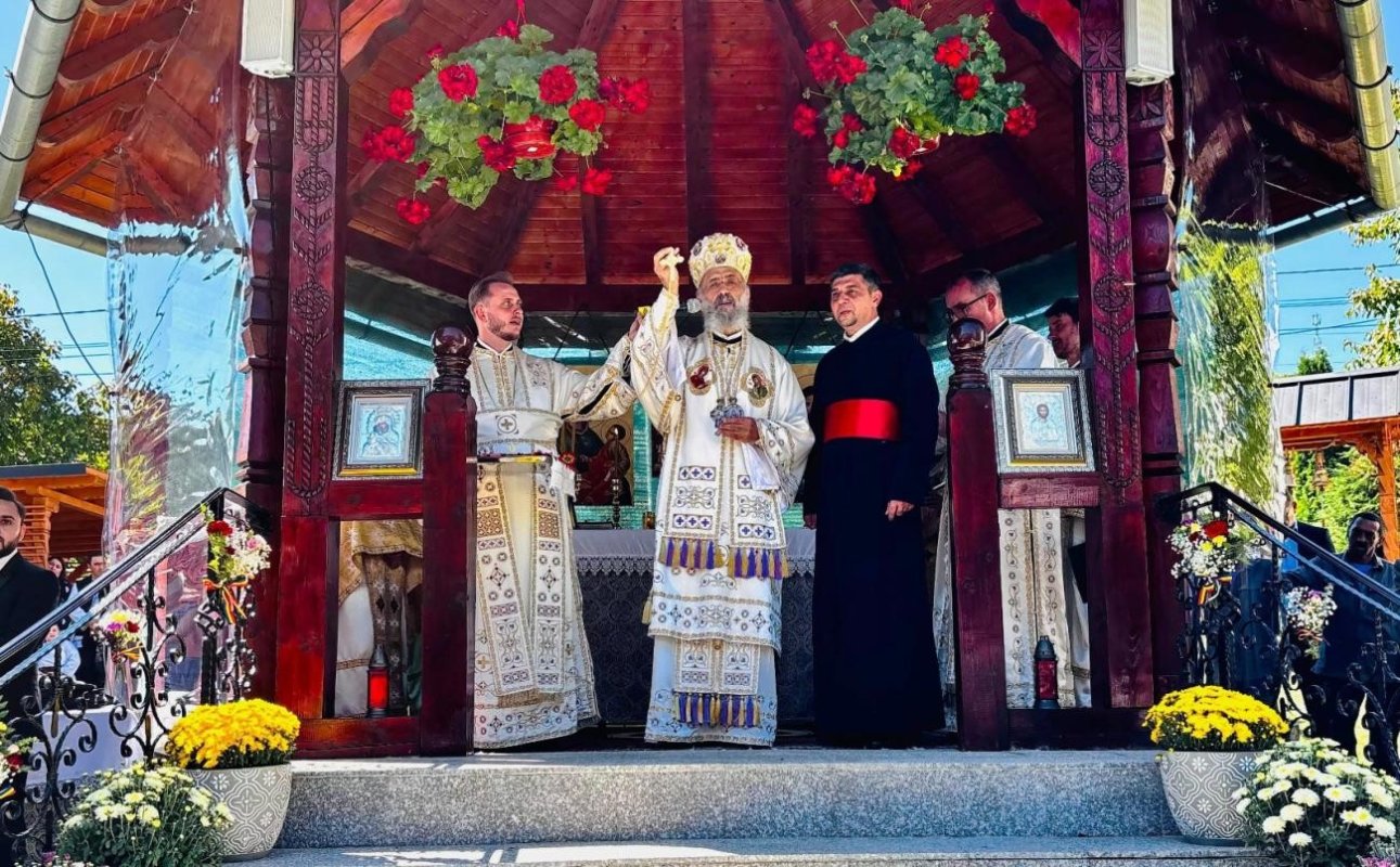Biserica „Nașterea Sfântului Ioan Botezătorul” din Cugir a fost târnosită 342167