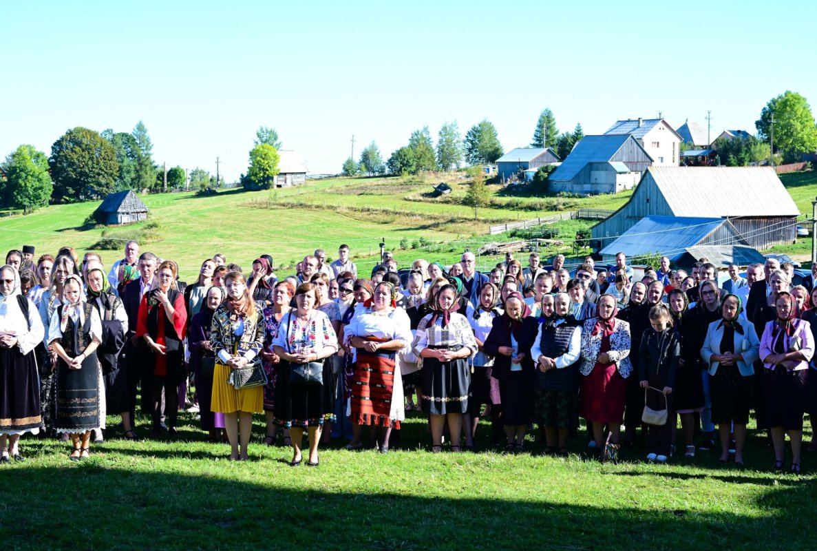 Sfințirea Bisericii „Sfânta Treime” din Măguri, județul Cluj 342174