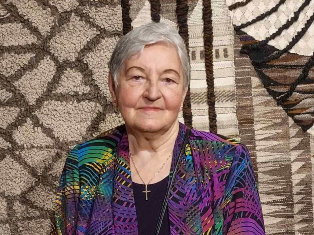 Comorile ţesute de la Centrul Cultural „Cela Neamţu” 342449