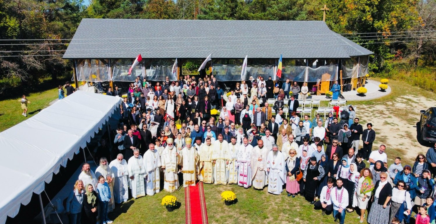 Sărbătoare la mănăstirea ortodoxă românească din Mono, Canada 342509