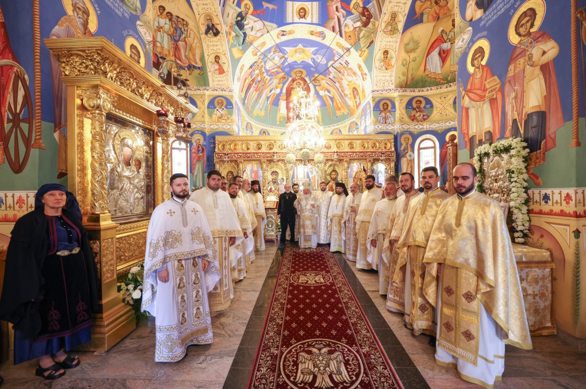 Moment de împlinire pentru Parohia „Adormirea Maicii Domnului”-Pipera 342712