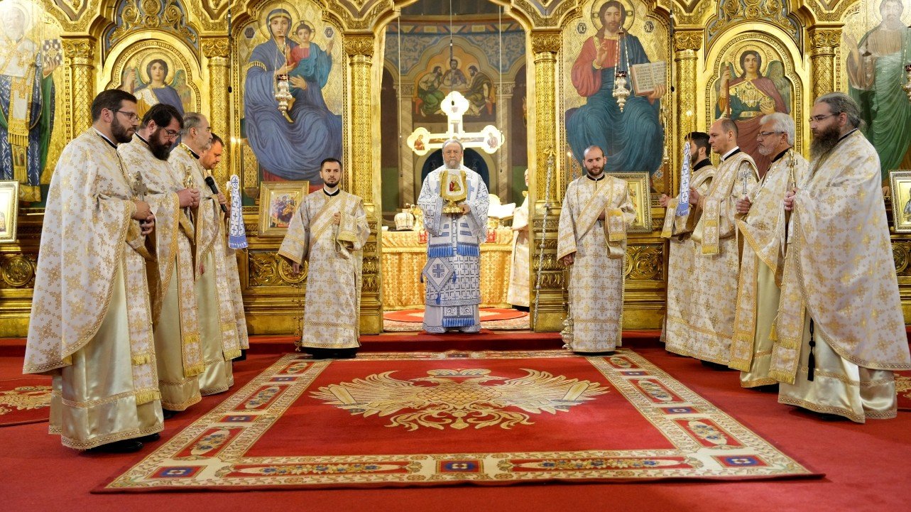 Binecuvântare arhierească pentru credincioşii din Sibiu 342731