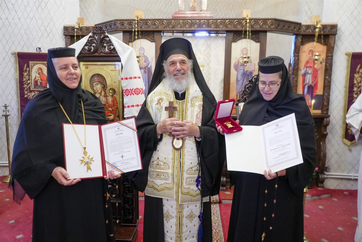 Binecuvântare la mănăstirea gălățeană „Sfântul Mucenic Trifon” 342768