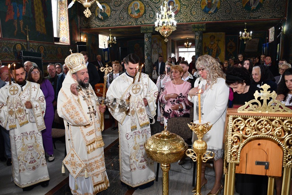 Bucurie duhovnicească în Parohia Valeadeni din Banat 342760