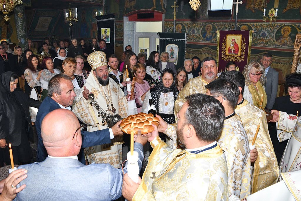 Bucurie duhovnicească în Parohia Valeadeni din Banat 342814