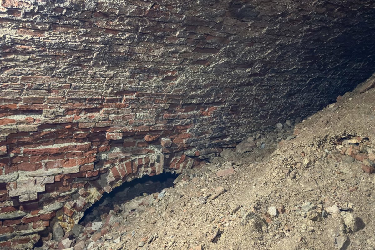 Tunel subteran din perioada domniei Sfântului Ștefan cel Mare descoperit la Mănăstirea Neamț 343178