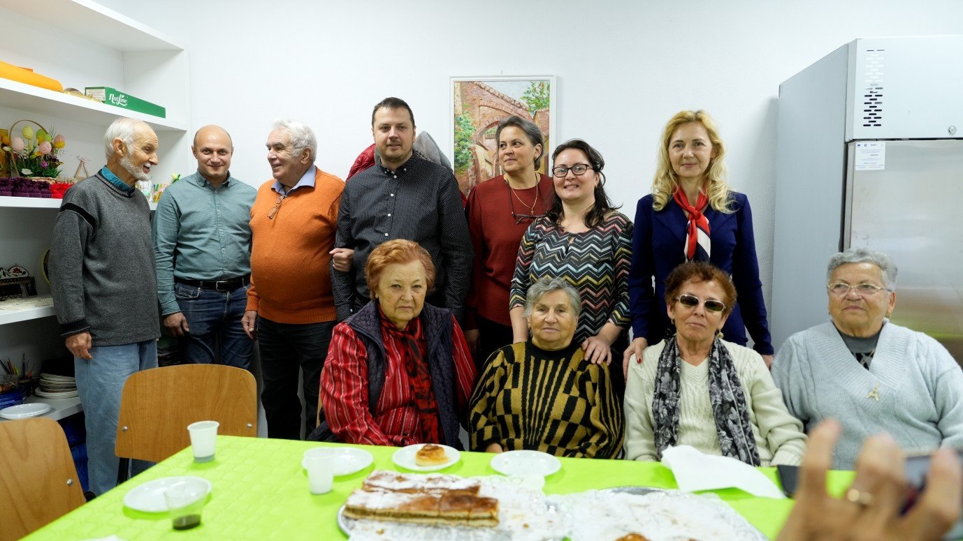Activităţi dedicate vârstnicilor la Centrul „Sfânta Treime” din Sibiu 343290