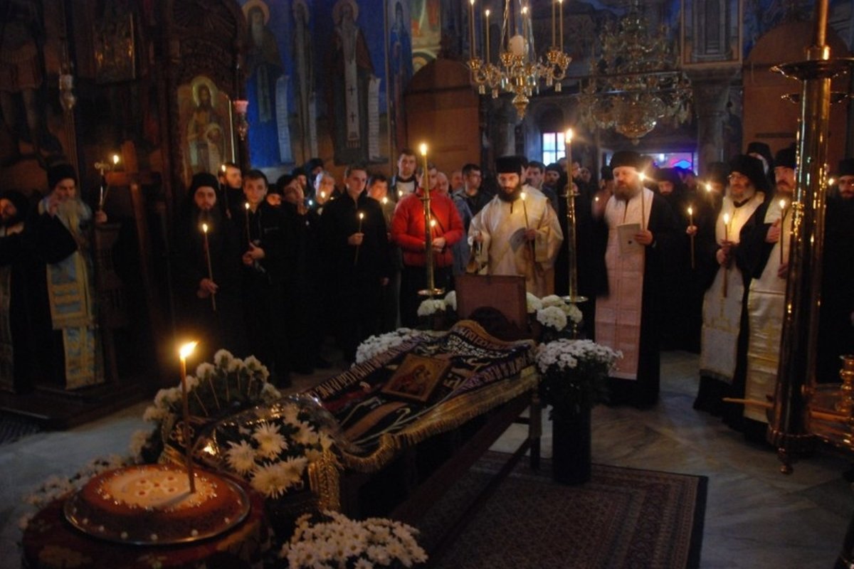 Hrisostom, mitropolitul sihastru din Muntele Athos 343163