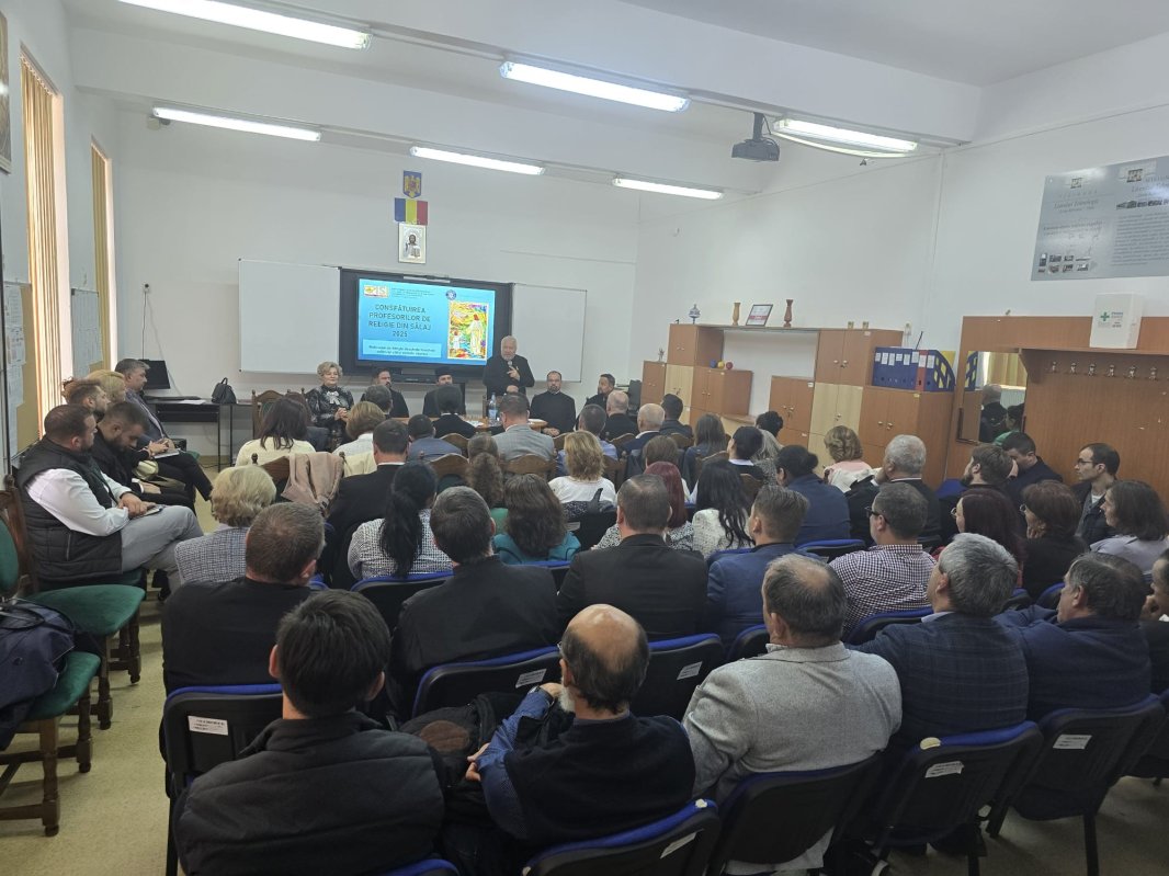 Profesorii de religie din județul Sălaj, reuniți în consfătuire anuală la Hida 343275