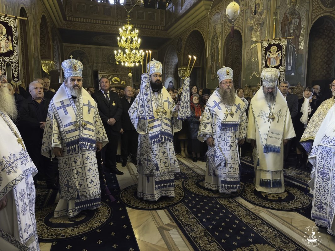 Sărbătoare la Catedrala Episcopală din Miercurea Ciuc 343264