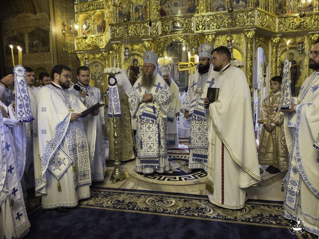 Sărbătoare la Catedrala Episcopală din Miercurea Ciuc 343265