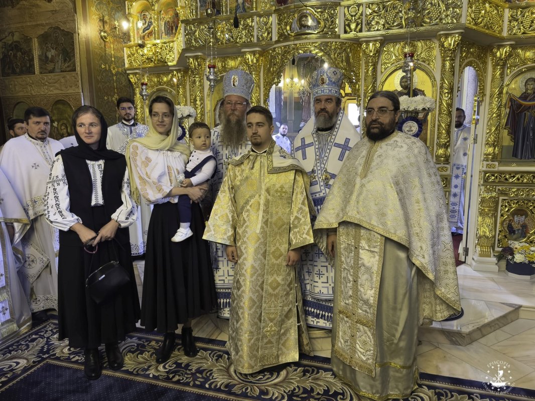 Sărbătoare la Catedrala Episcopală din Miercurea Ciuc 343266