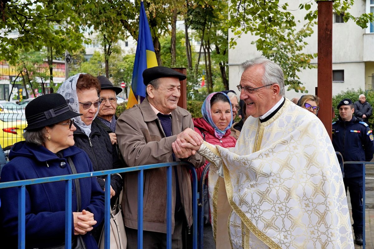 Biserica „Adormirea Maicii Domnului” Galata a primit veșmânt nou de har 343488