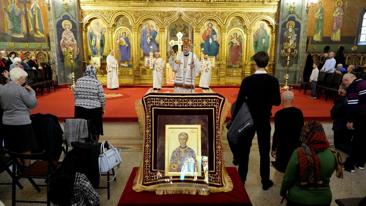 Liturghie arhierească în Catedrala Mitropolitană din Sibiu 343532
