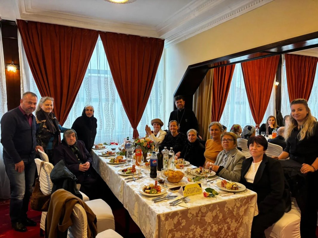 Balul seniorilor, la Huși 343596