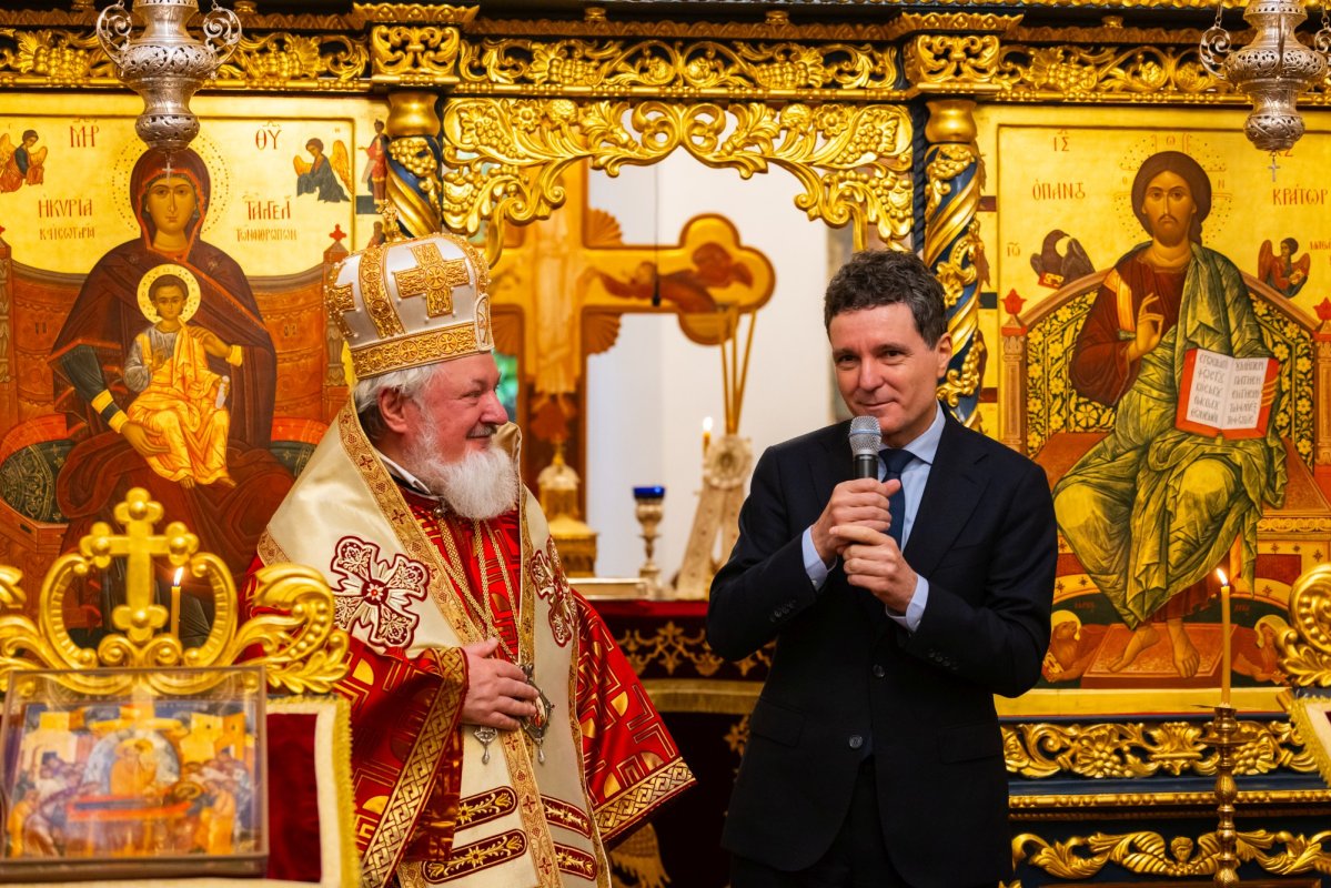 Biserica Palatului Cotroceni și-a cinstit ocrotitorii 343676