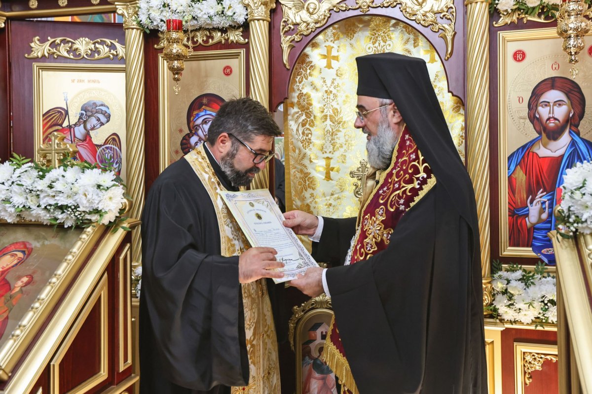 Biserica Parohiei Țintești din județul Buzău a fost târnosită 343633