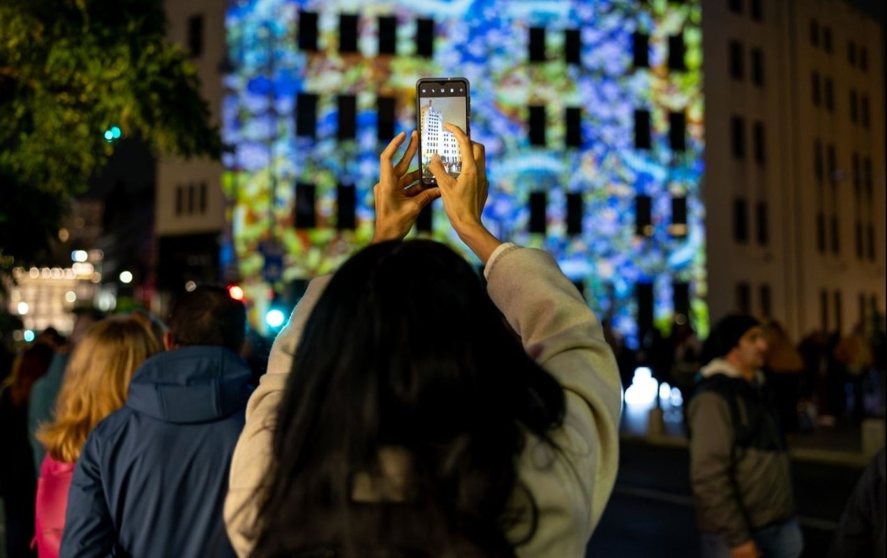 Invitație la Festivalul „Spotlight” 343589