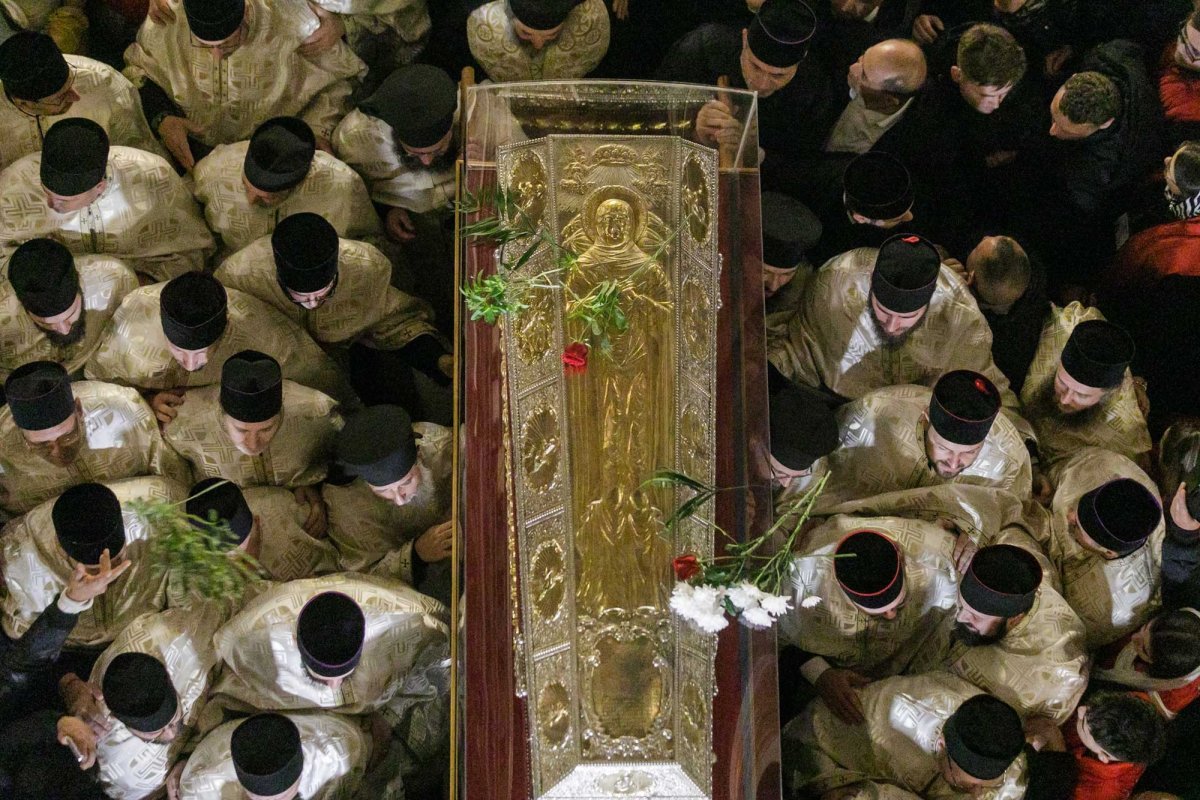 A început hramul Iașiului 343715