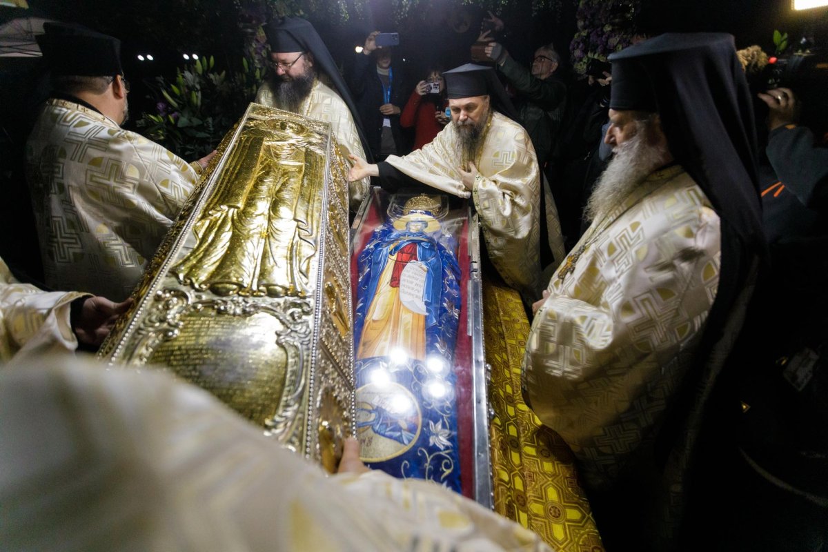 A început hramul Iașiului 343721