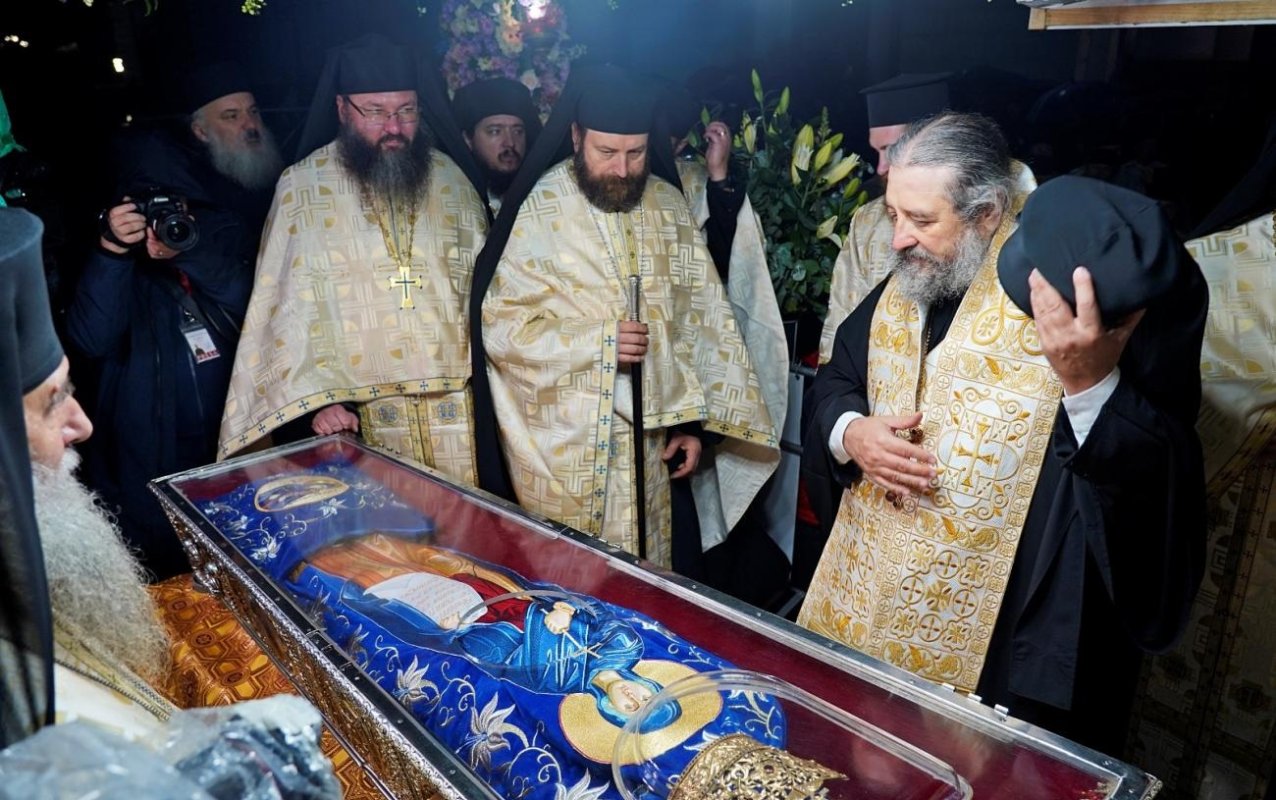 A început hramul Iașiului 343724