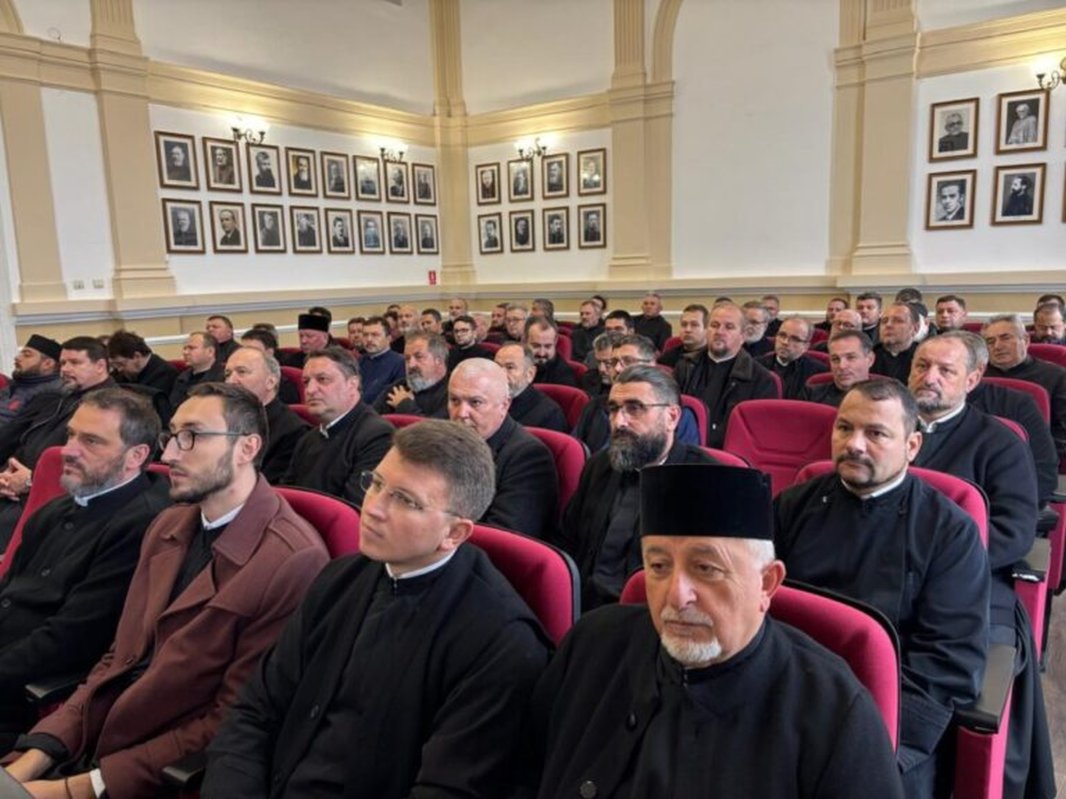 Conferință preoțească în Protopopiatul Arad 343763