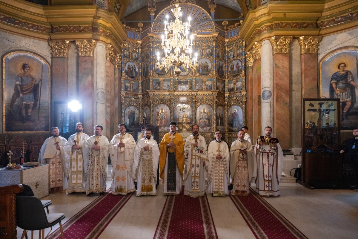 Revederea promoției 2005 a Facultății „Justinian Patriarhul” 343882