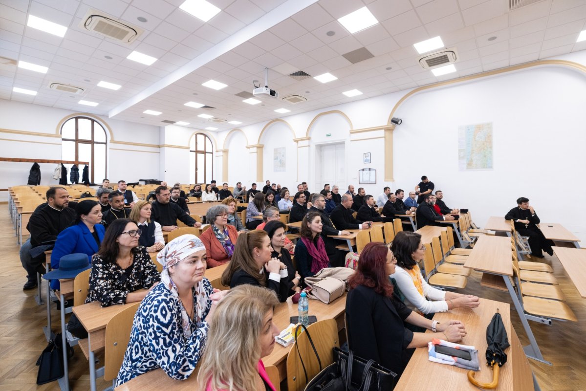 Revederea promoției 2005 a Facultății „Justinian Patriarhul” 343890