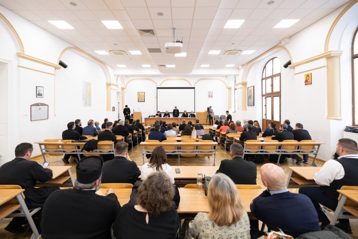 Revederea promoției 2005 a Facultății „Justinian Patriarhul” 343892