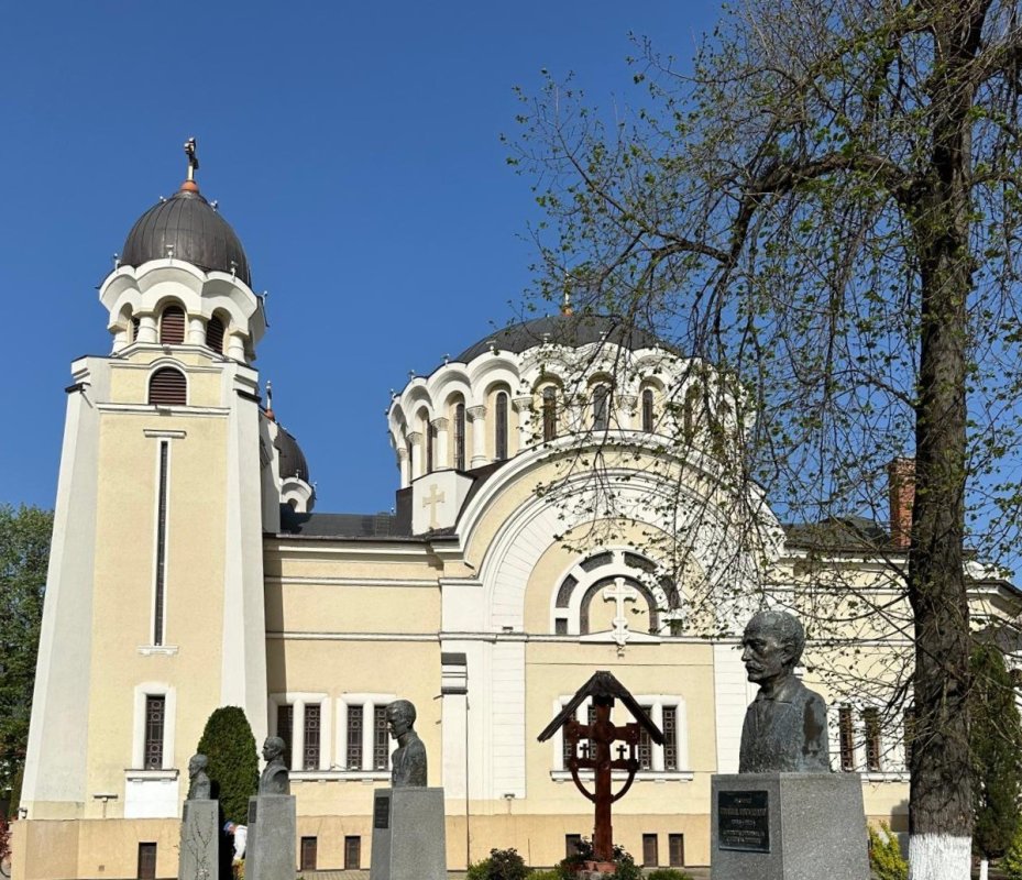 Burse oferite de Fundația „Preot Ioan Olariu” și Parohia Iosefin din Timișoara 343970