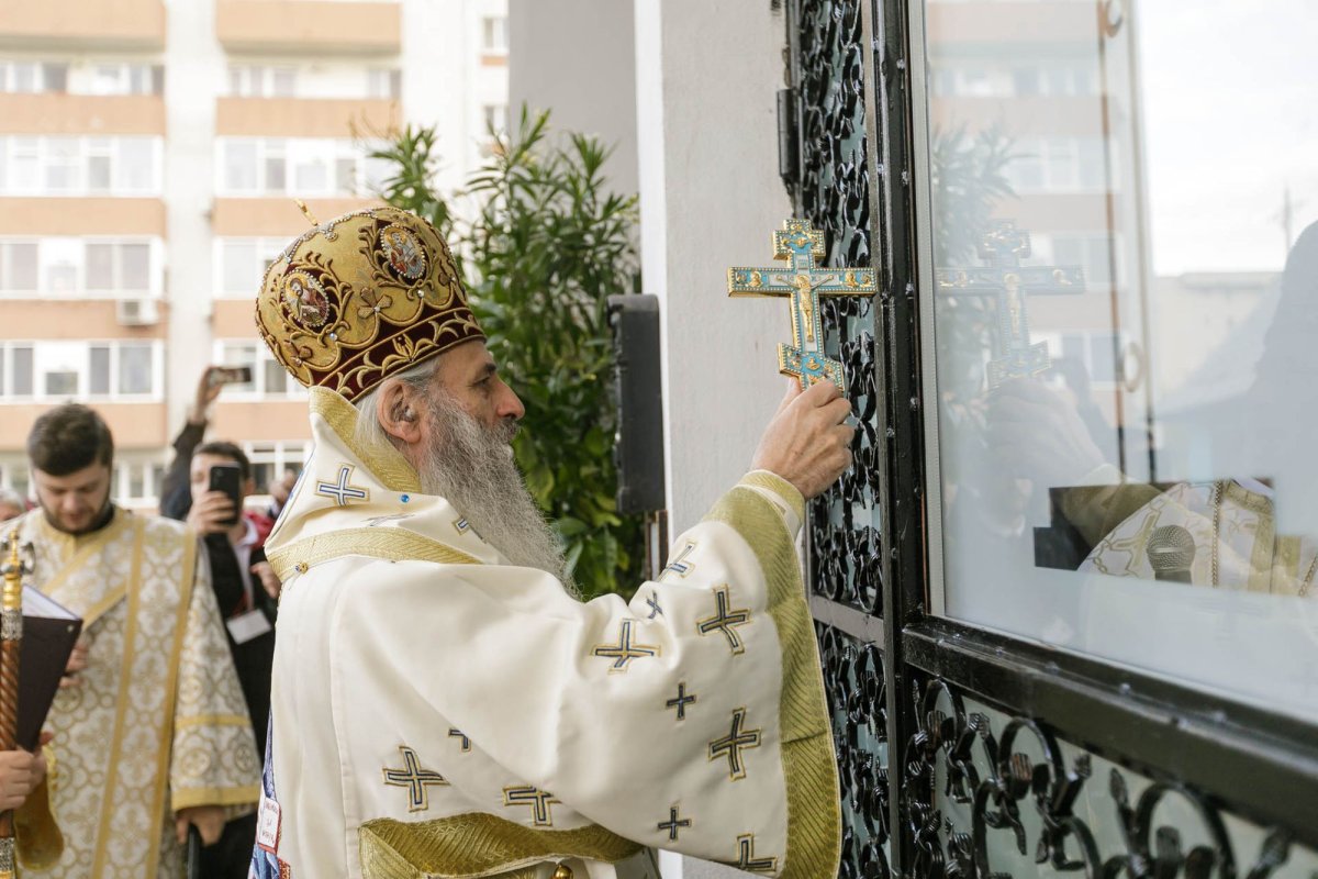 Biserica „Sfânta Vineri” din Iași, binecuvântată de doi ierarhi 344198