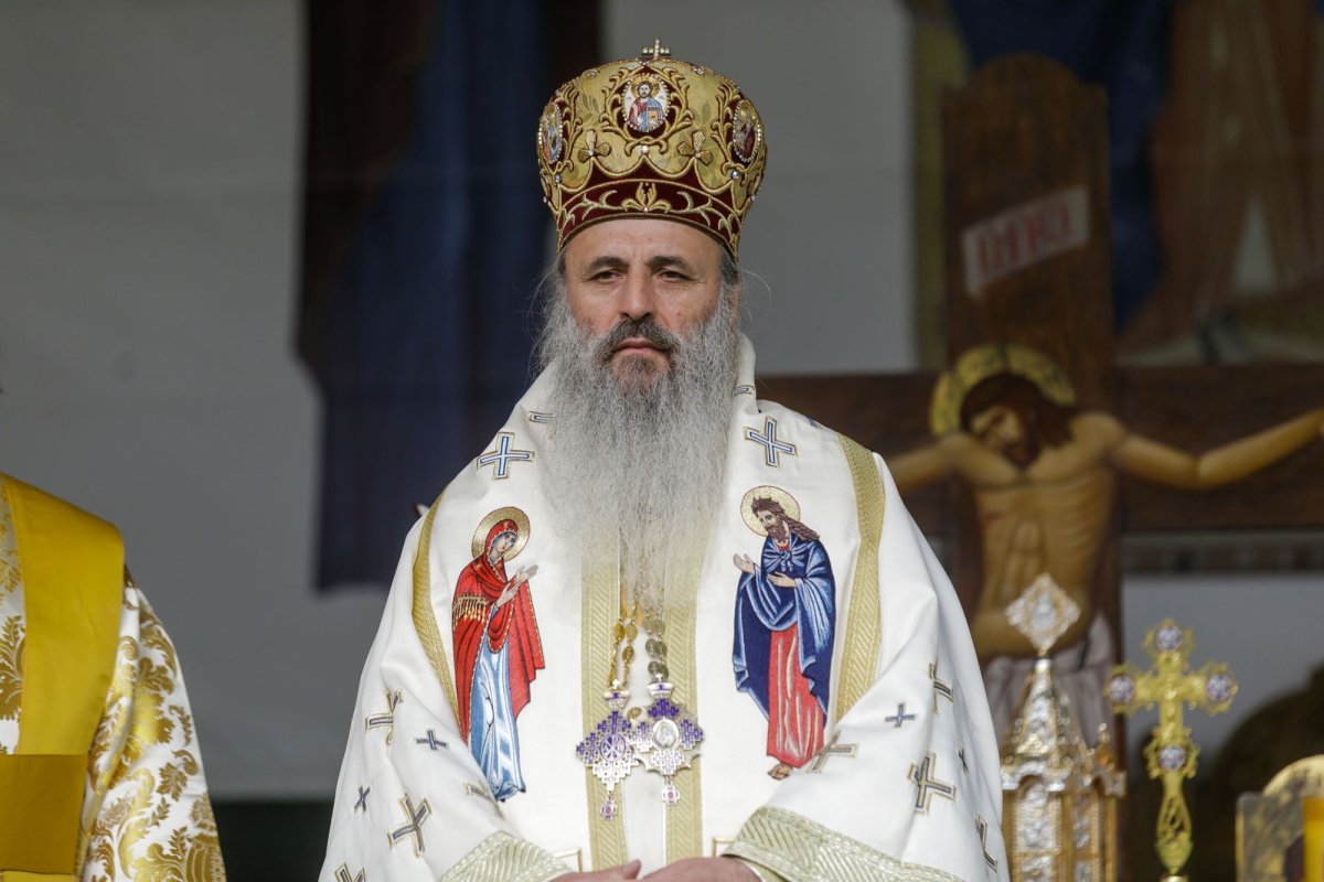 Biserica „Sfânta Vineri” din Iași, binecuvântată de doi ierarhi 344212