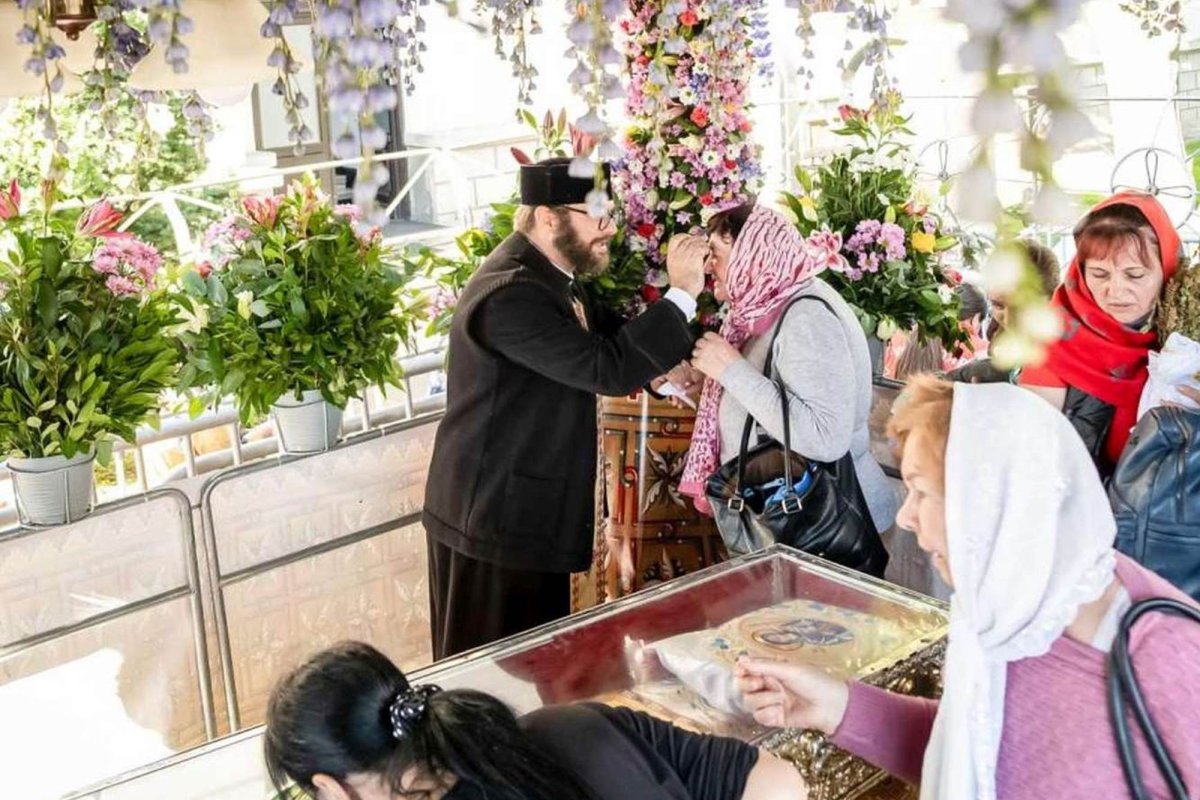 Cuvioasa Parascheva, prezență vie, discretă și puternică în viața celor care o cheamă cu credință 343348