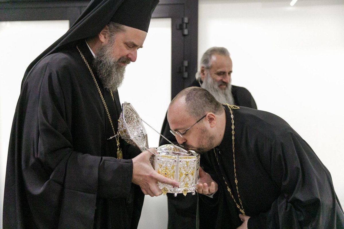 Moaștele Sfântului Grigorie Palama au sosit la Iași 344243