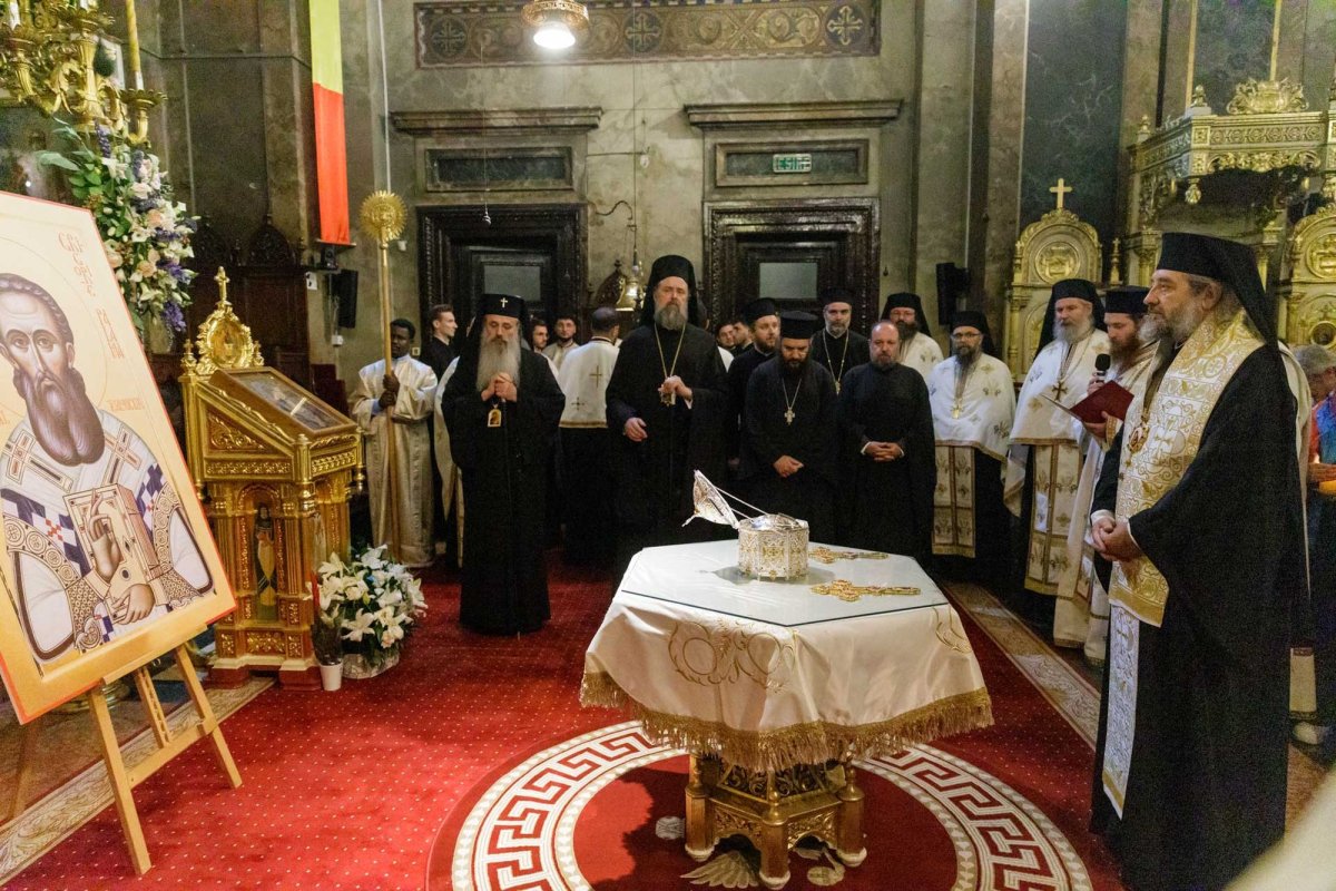 Moaștele Sfântului Grigorie Palama au sosit la Iași 344253