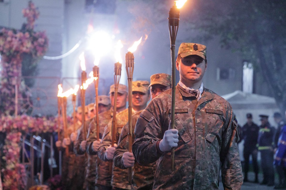 Sfânta Parascheva și Sfântul Grigorie Palama, purtați în rugăciune pe „Calea Sfinților” 344365