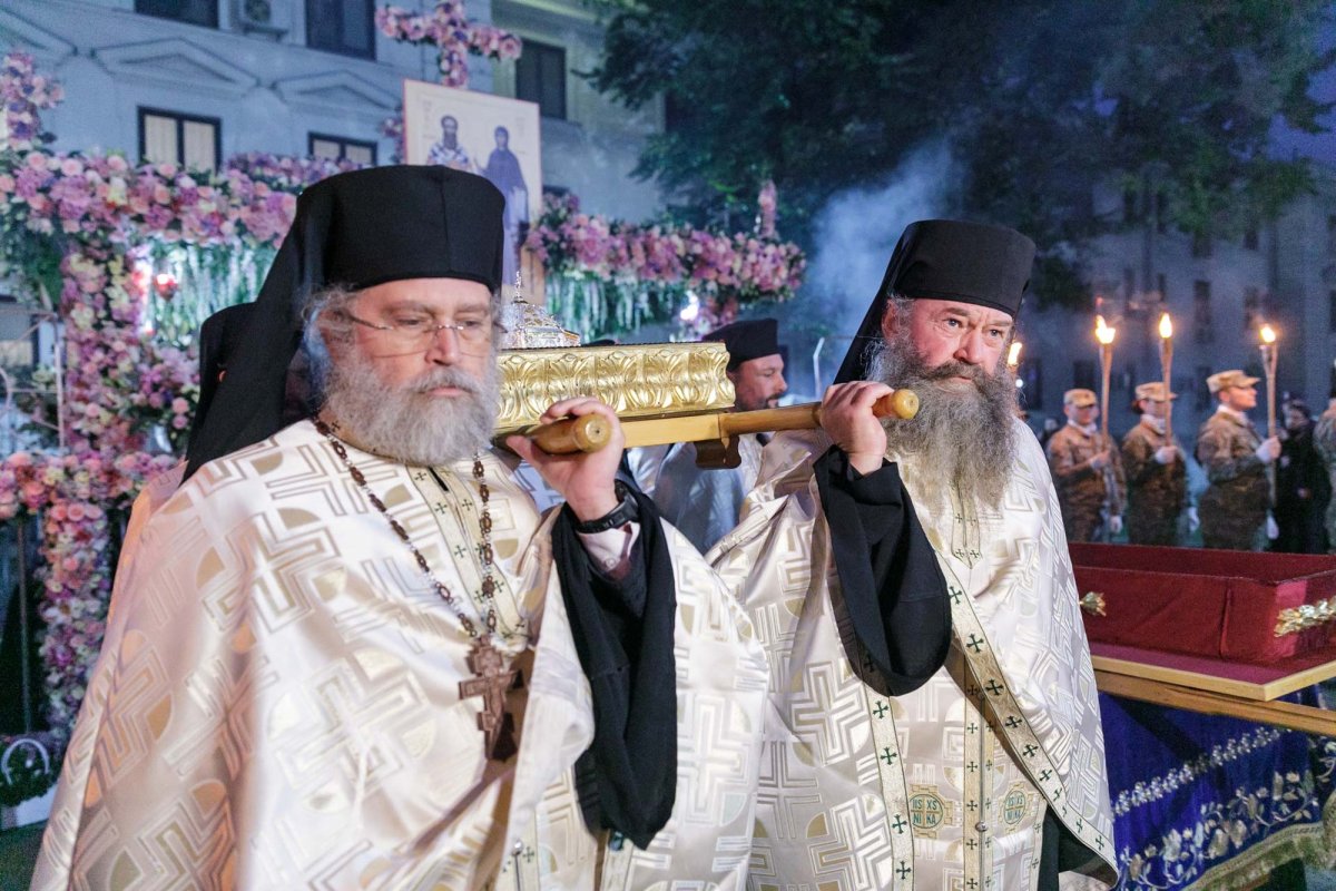 Sfânta Parascheva și Sfântul Grigorie Palama, purtați în rugăciune pe „Calea Sfinților” 344367