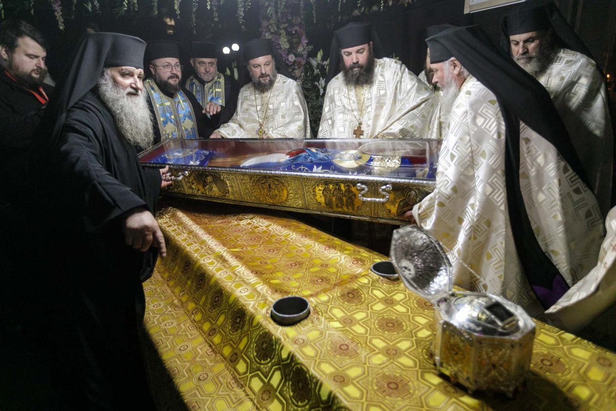 Sfânta Parascheva și Sfântul Grigorie Palama, purtați în rugăciune pe „Calea Sfinților” 344376